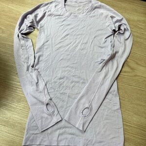 LULULEMON swiftly tech long sleeve, light purple, 4